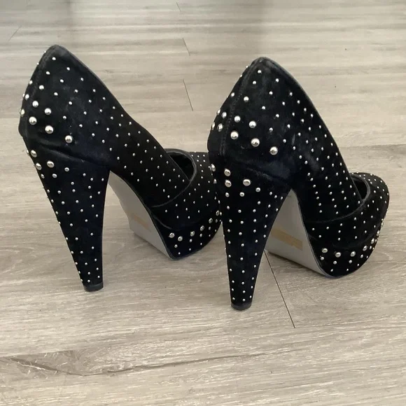 Shiekh Black Studded Heels - Picture 4 of 7